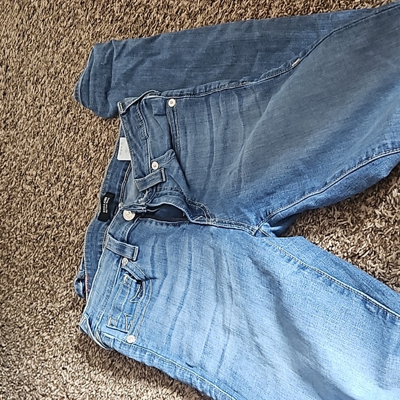 True Religion jeans - Picture 3 of 5